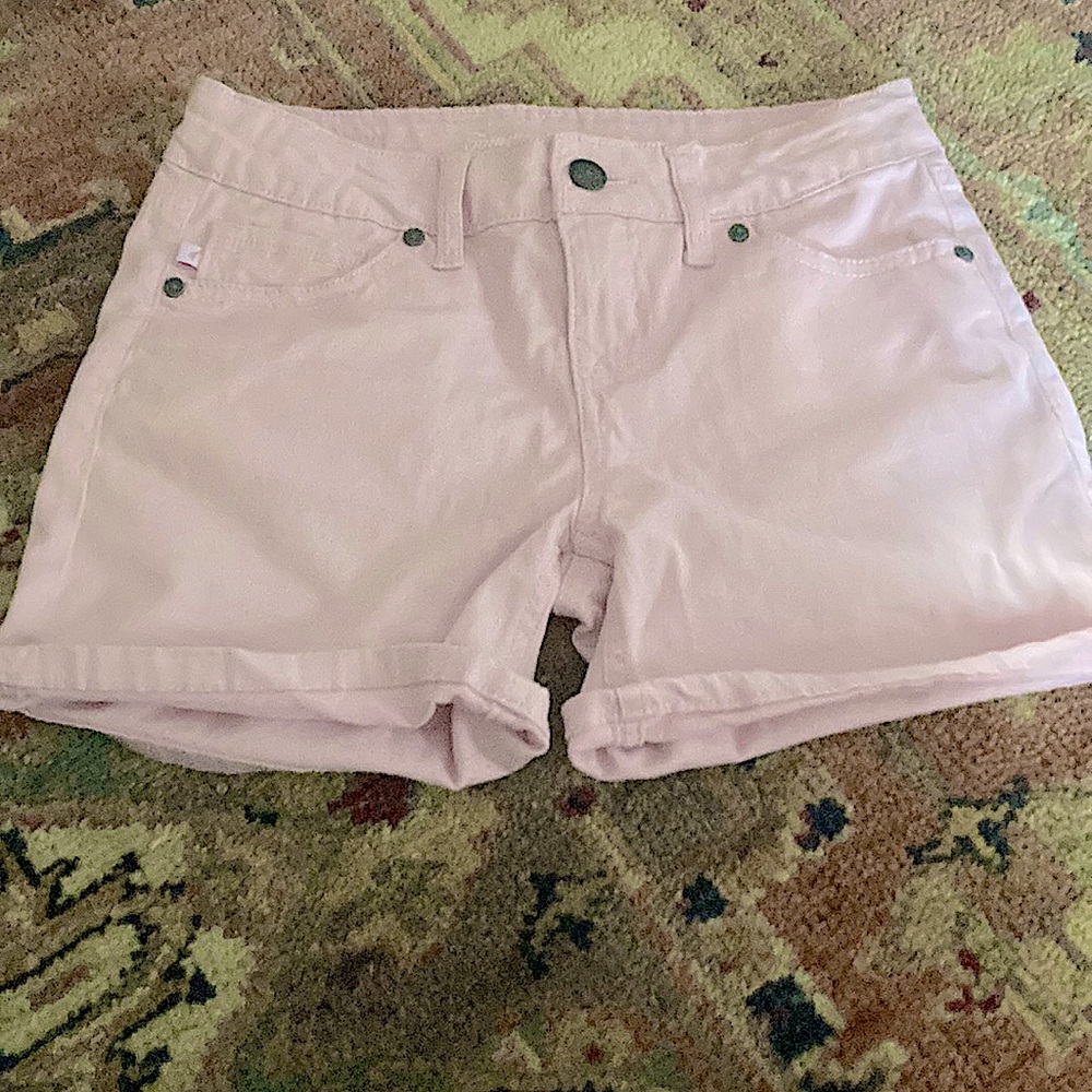 Cute denim and co shorts great for summer